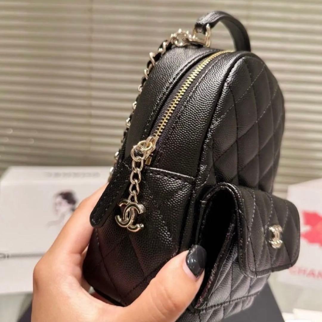 CHANEL ミニバックパック　キルティングリュック　 ブラック