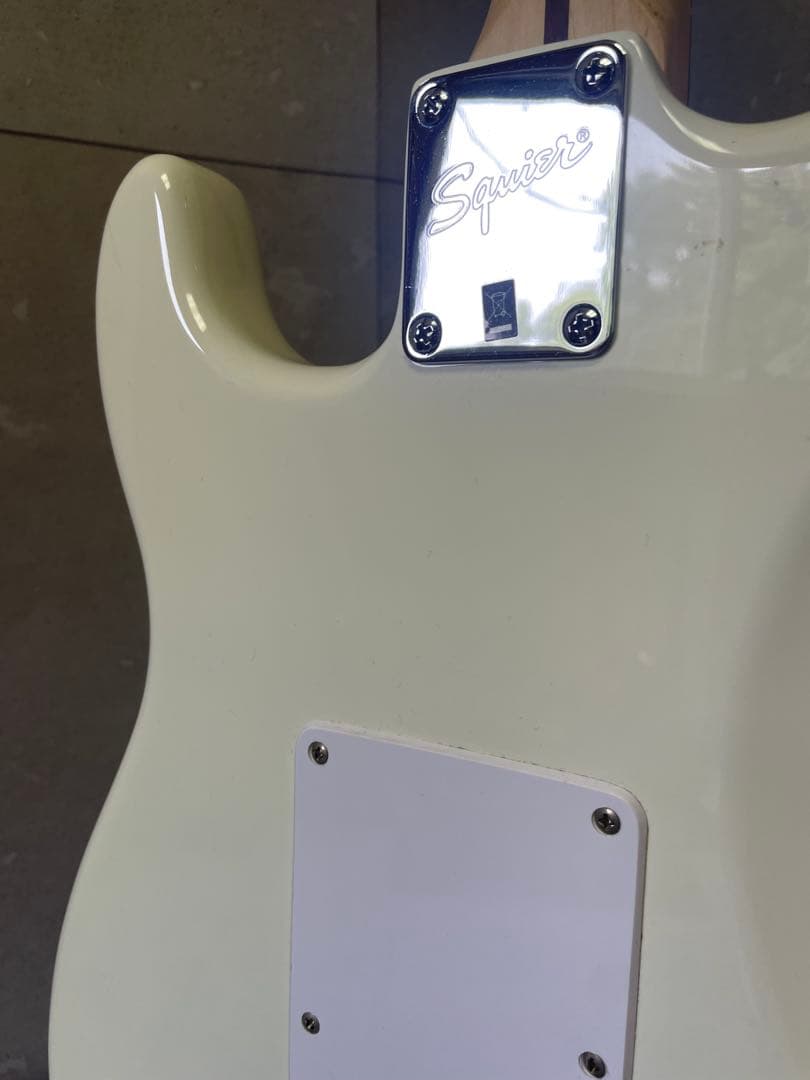 ブ*ー様 カ*キ様 SQUIER スクワイヤー バレットスタートストラトキャスタ