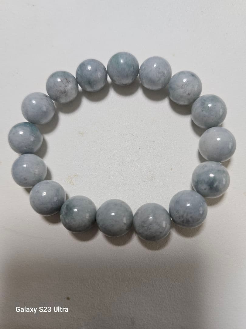 糸魚川青翡翠１２mm１６玉ブレスレット　証明書付き