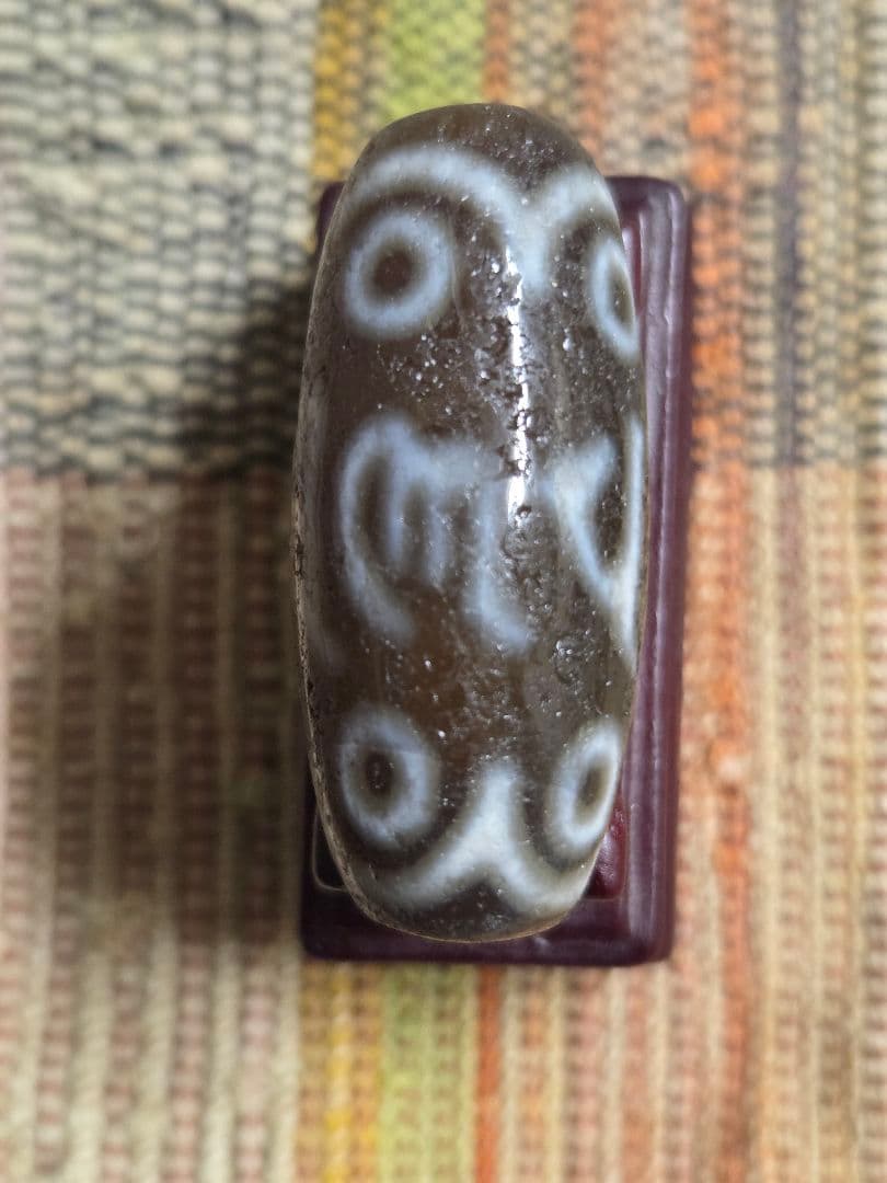 876　天珠　 八眼六字真言天珠　梵字　貴重　珍品　dzibeads！