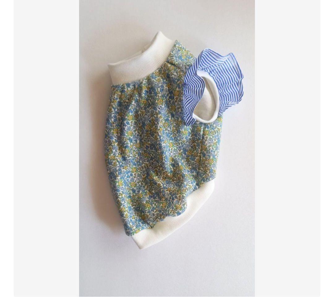 薄手のニット生地