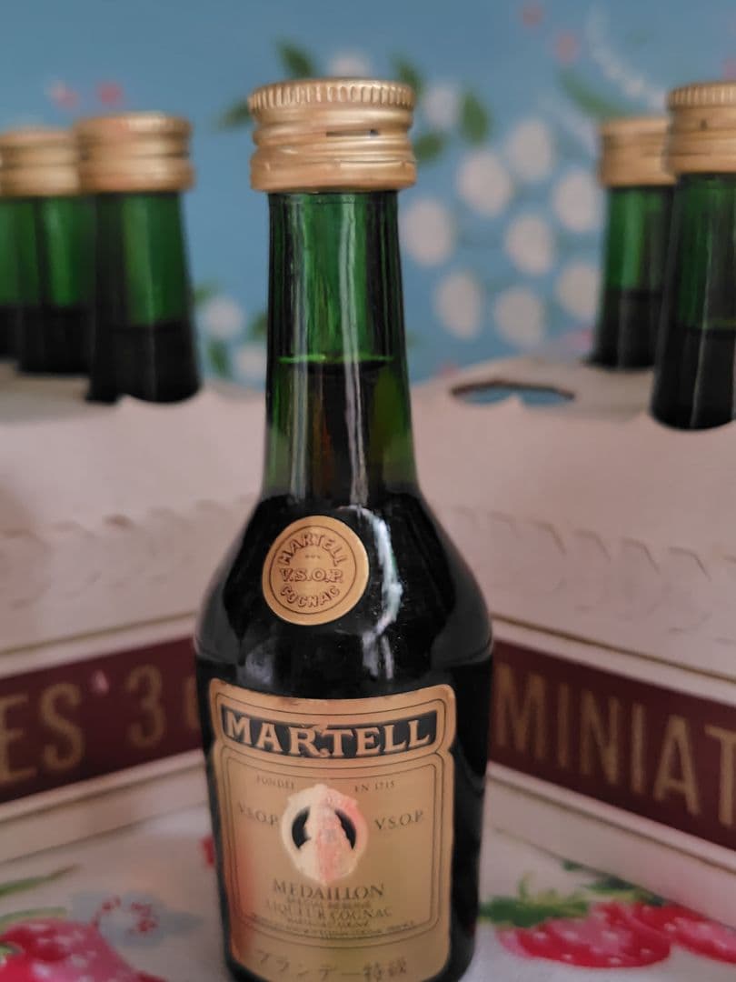 MARTELL VSOP メダリオン　マーテル　メダイヨン　30ml 　24本