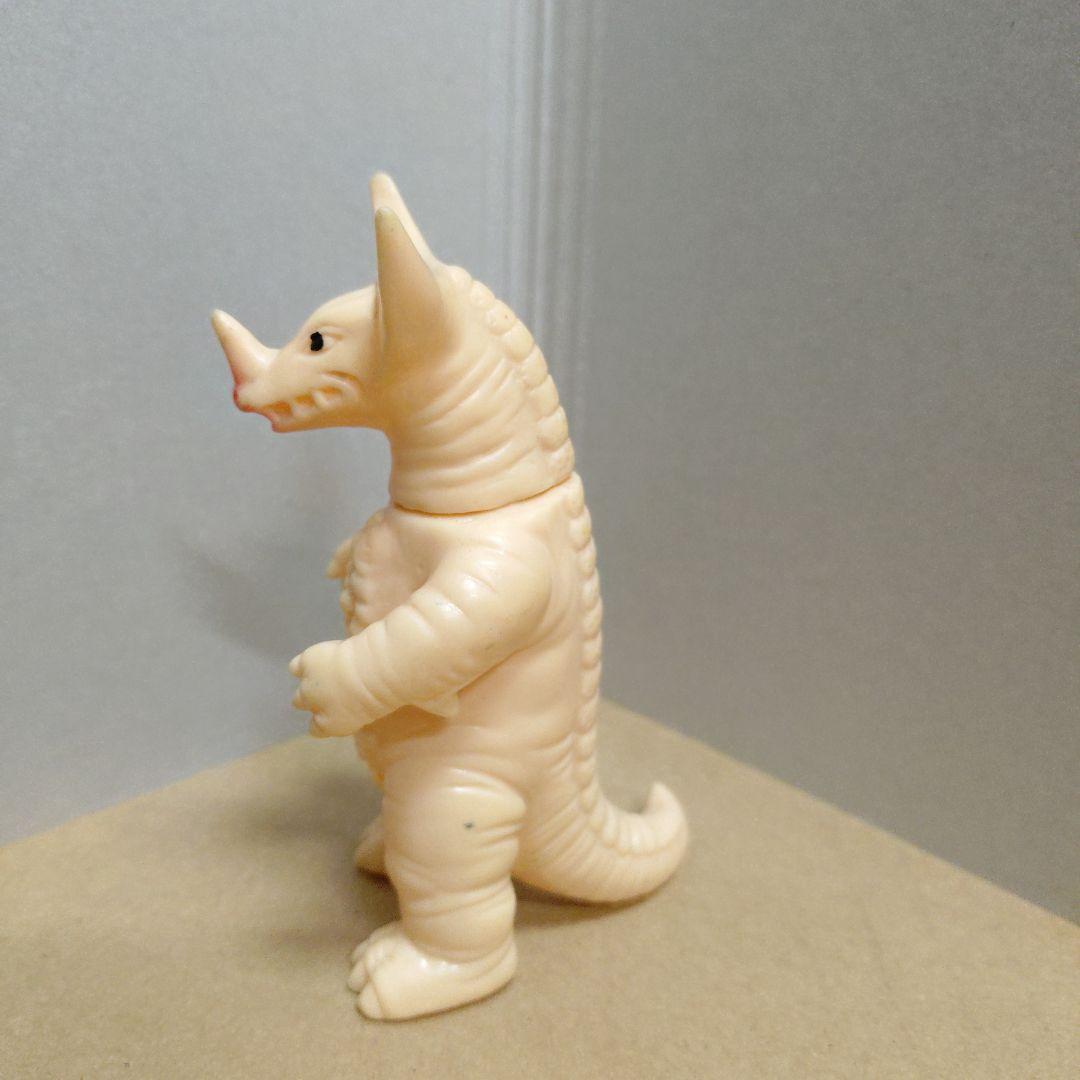 ブルマァク ウルトラマン ゴモラ ミニソフビ