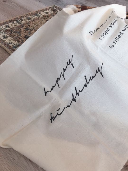 シンプルなバースデータペストリー 横 誕生日タペストリー