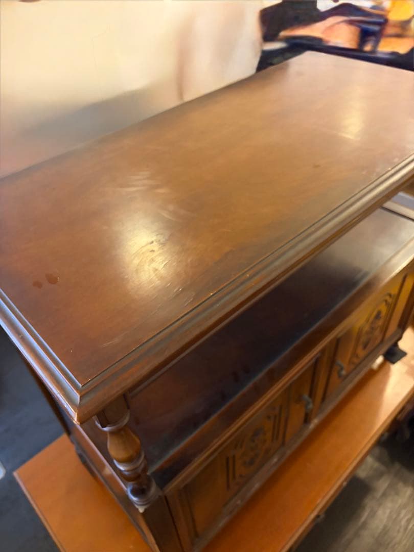 G*ん様 国産ヴィンテージ 木製キャビネット 彫刻扉 飾り棚 昭和レトロ アンテ