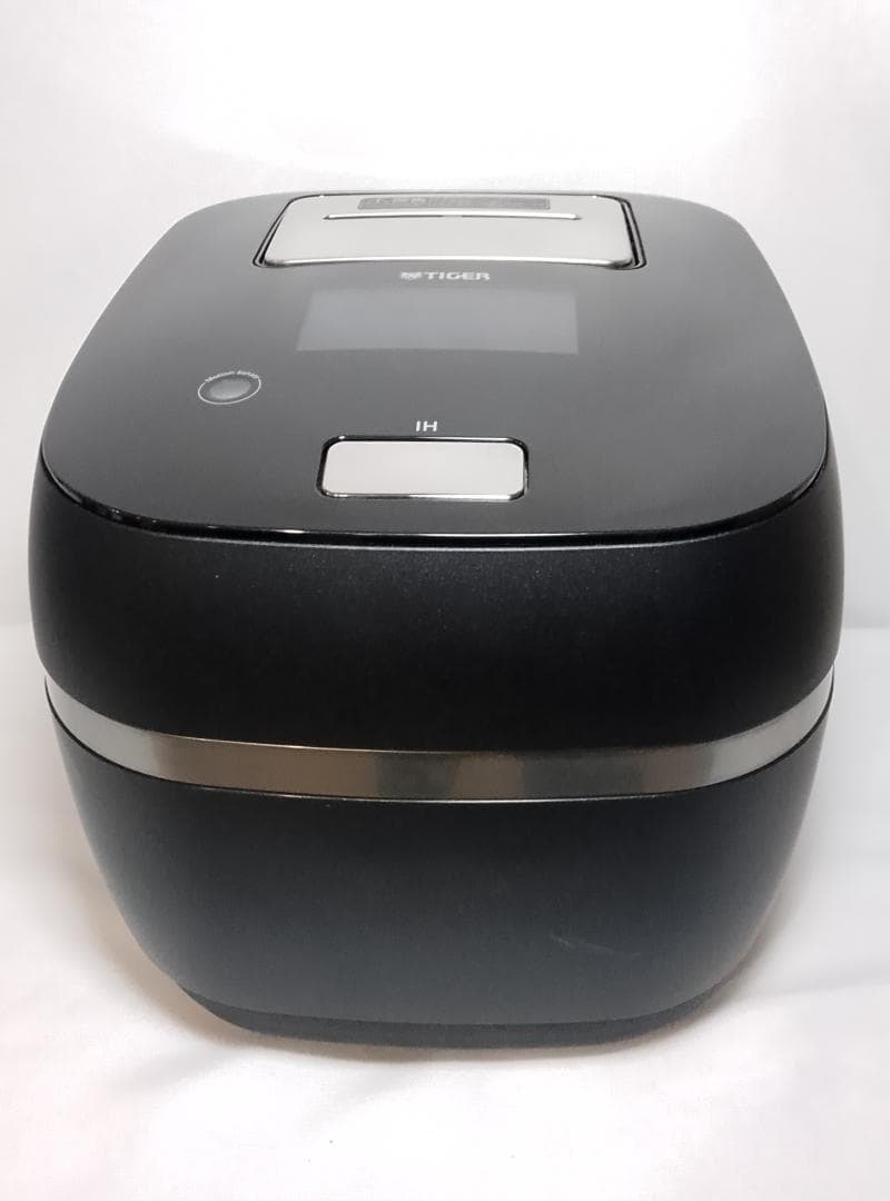 M*i様 TIGER　JPX-062X　土鍋圧力IH炊飯ジャー〈THE炊きたて〉