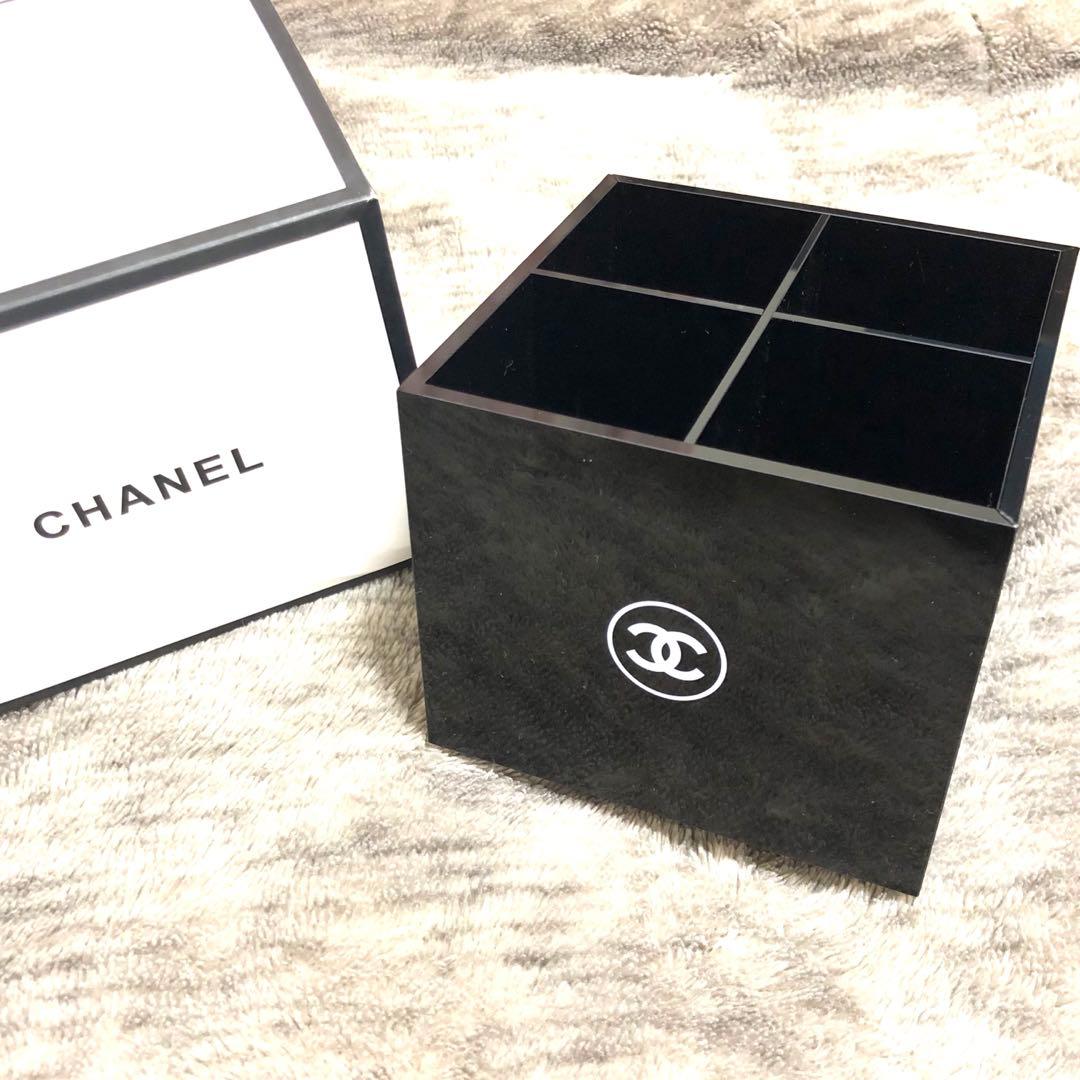 シャネル Chanel ブラシ スタンド 新品、未使用