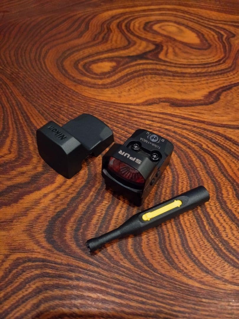 Nikon　SPUR TACTICAL 3MOA DOTドットサイト　中古美品