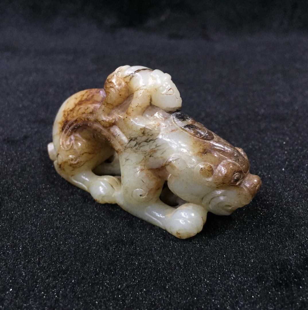 漢代 蛮夷騎獣置物 古玉和田玉 中国美術 骨董工芸収蔵品