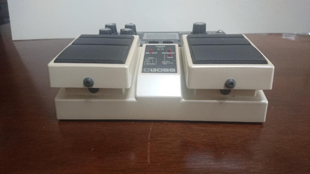 ギター BOSS DD-20 Giga Delay