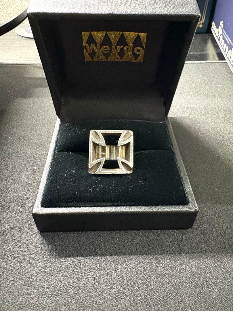 廃盤　WEIRDO アイアンクロス　リング