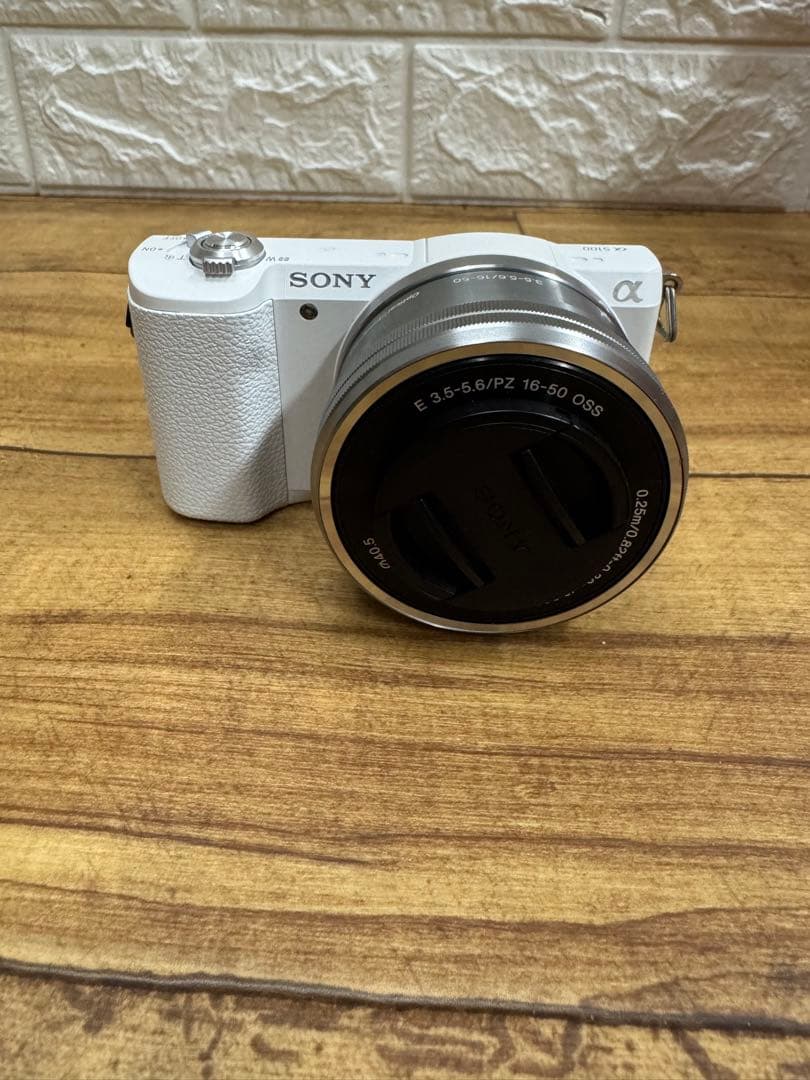 SONY α 5100 ミラーレス一眼カメラ ダブルレンズキット　ホワイト