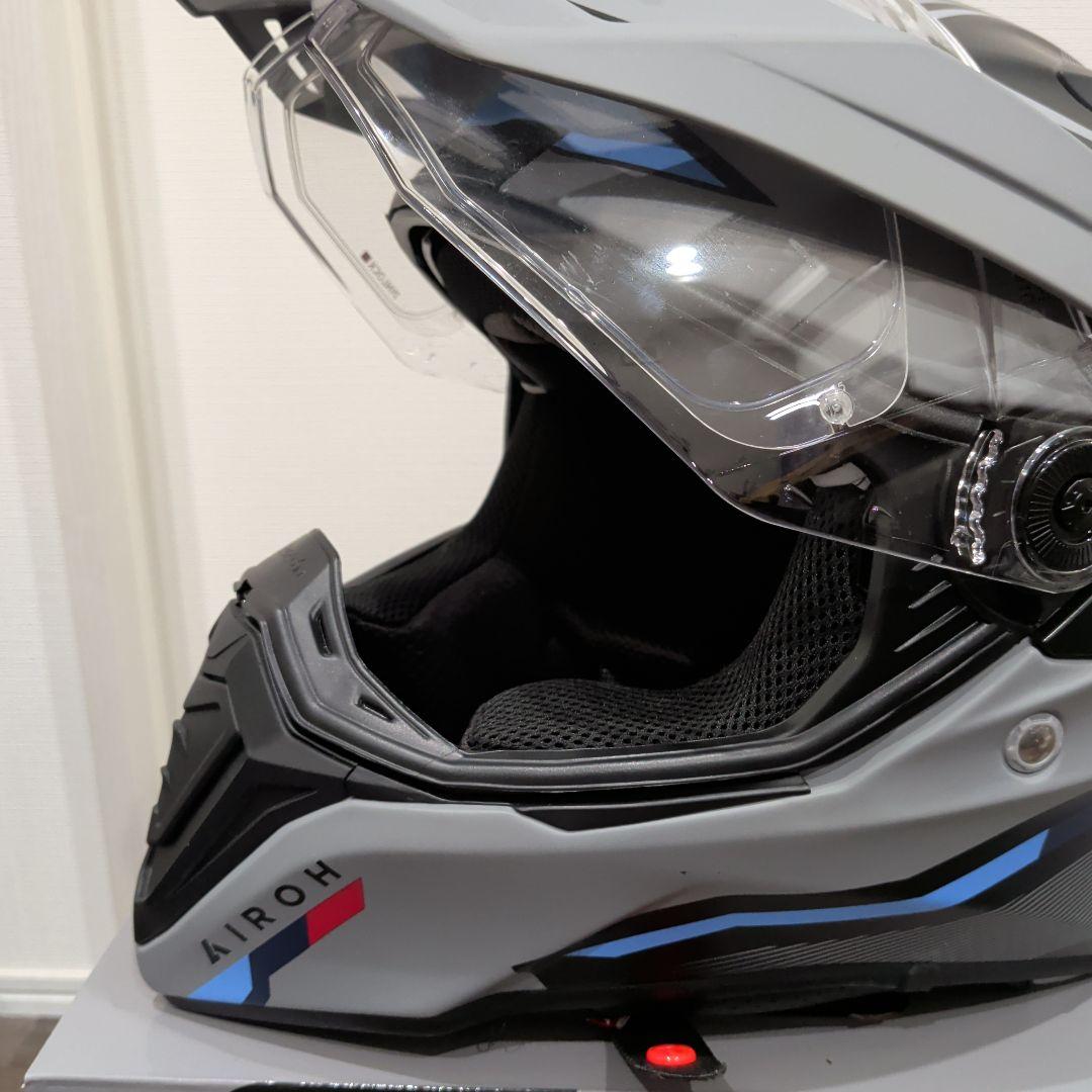 Airoh Commander Factor モトクロスヘルメット