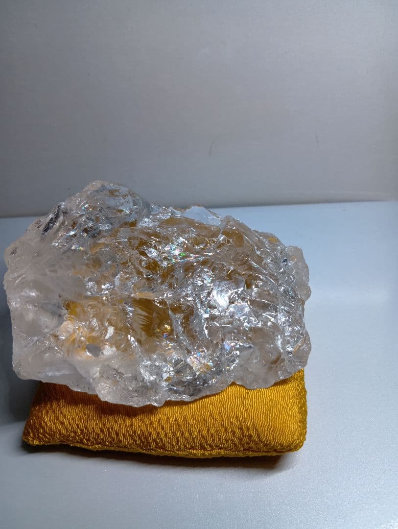 超貴重ロシアンレムリアン証明書付