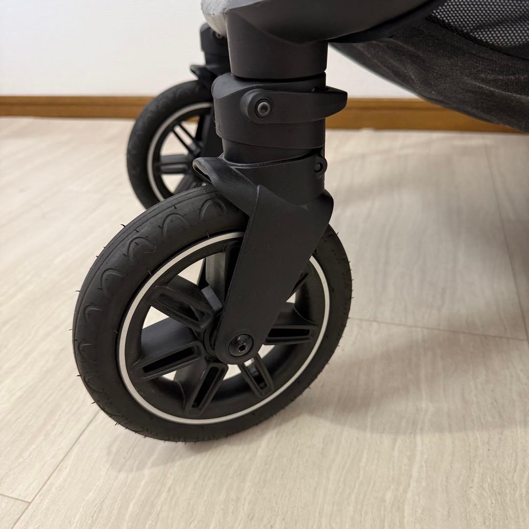 【極美品】現行モデルnuna ヌナトラベルシステムセット　pipa next