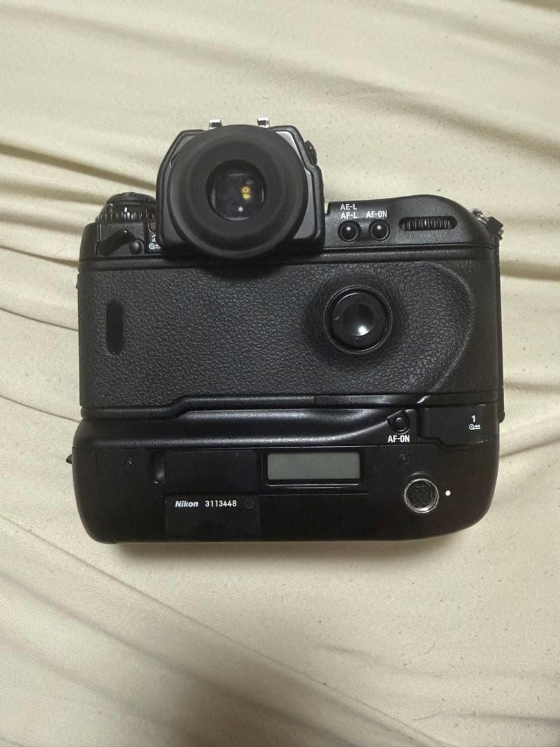 Nikon F5ボディ　【箱付き】