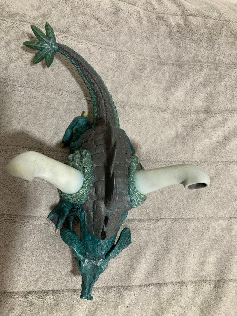 ウルトラマン　大怪獣シリーズ　レオゴン