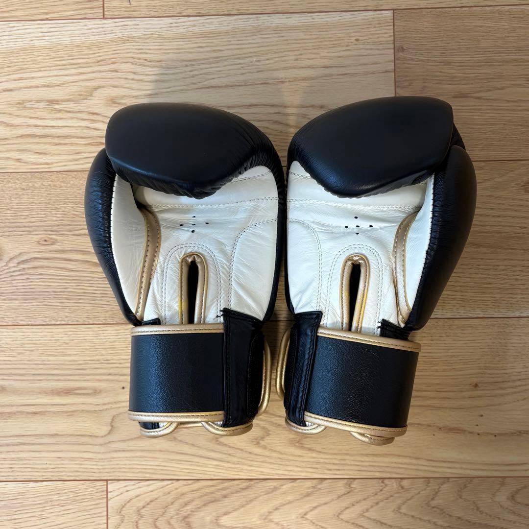 イサミ　ボクシンググローブ　14オンス