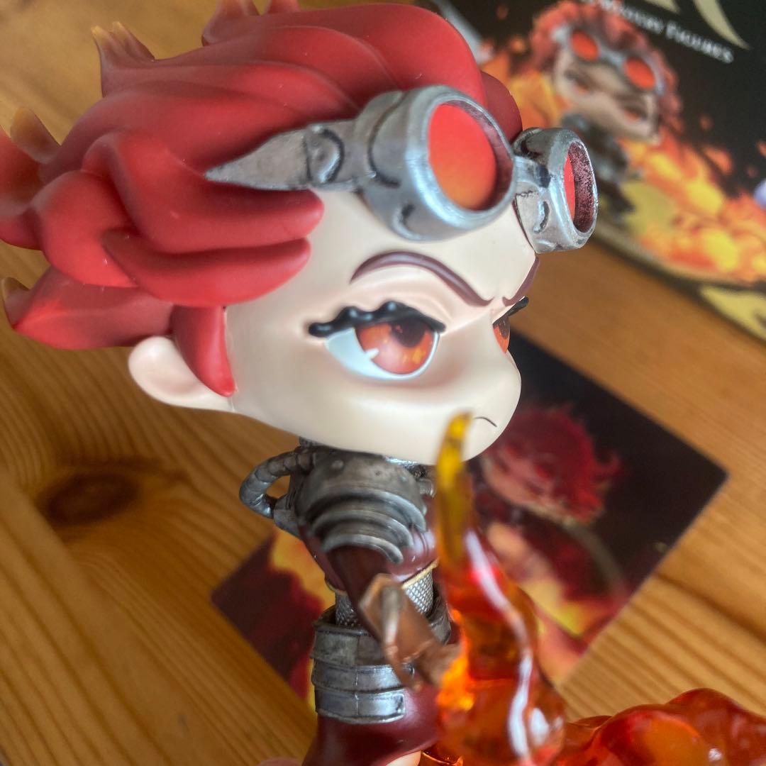 チャンドラ Li'l'est Walkers Mistery Figures