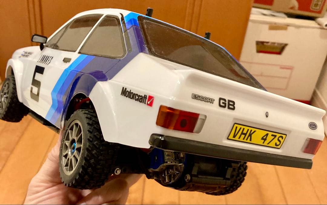 タミヤM-06PRO フォードエスコート少走行 オプション多数 メカ付き