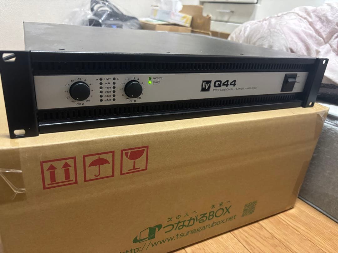 EV Q44 パワーアンプ