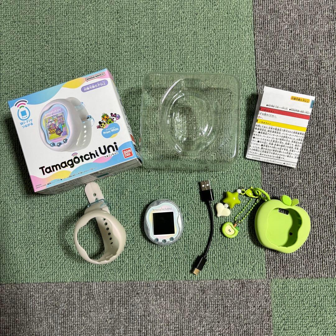 Tamagotchi Uni たまごっちユニ本体ホワイト