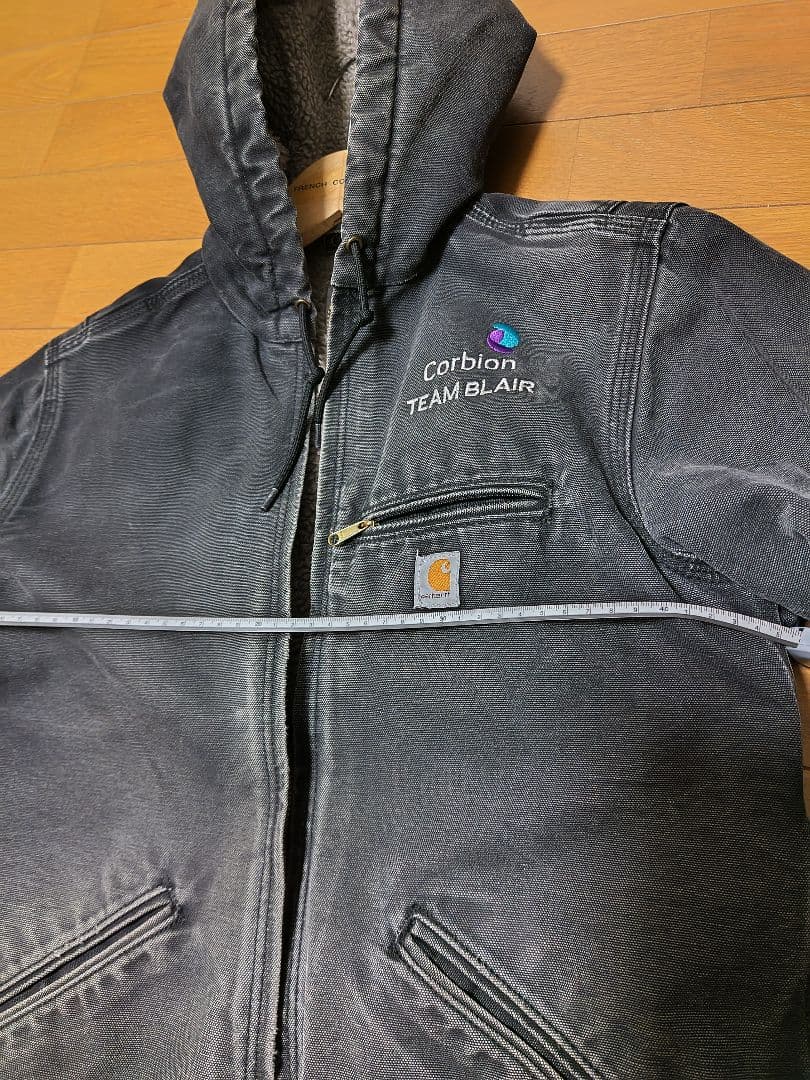 Carhartt シエラジャケット　黒フェード