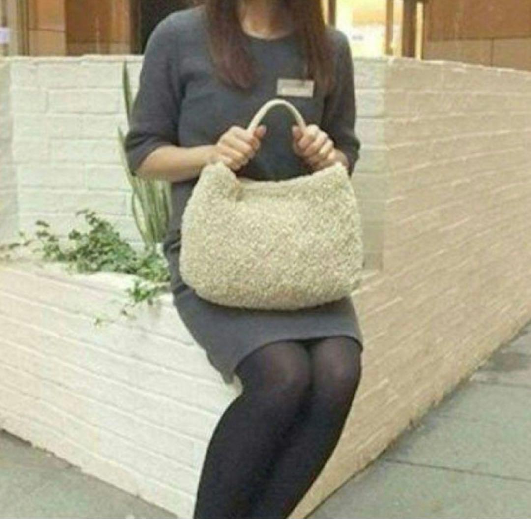 ANTEPRIMA セッキオ マットブラック ハンドバッグ