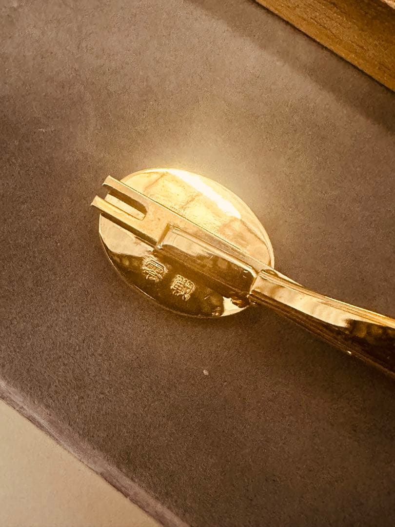 y*g様 遺品整理品と自分が頂いた物などになります。