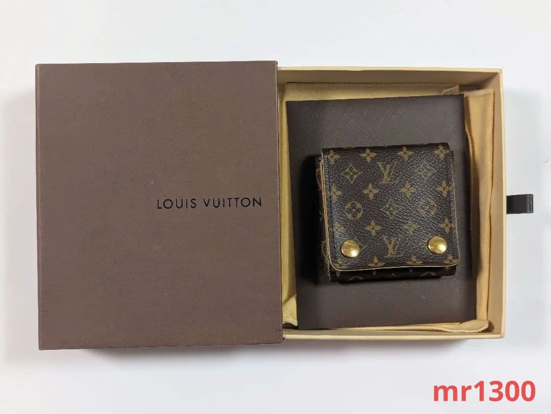 ルイヴィトン モノグラム アクセサリー ジュエリーケース