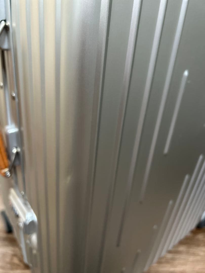 イノベーター innovator キャリーケース スーツケース　アルミ　70L