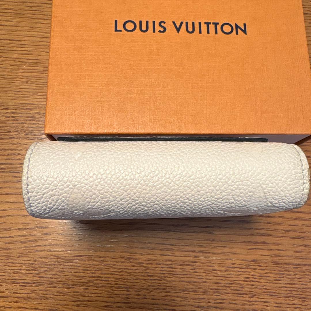 ポルトフォイユクレア　ワイルドアットハート