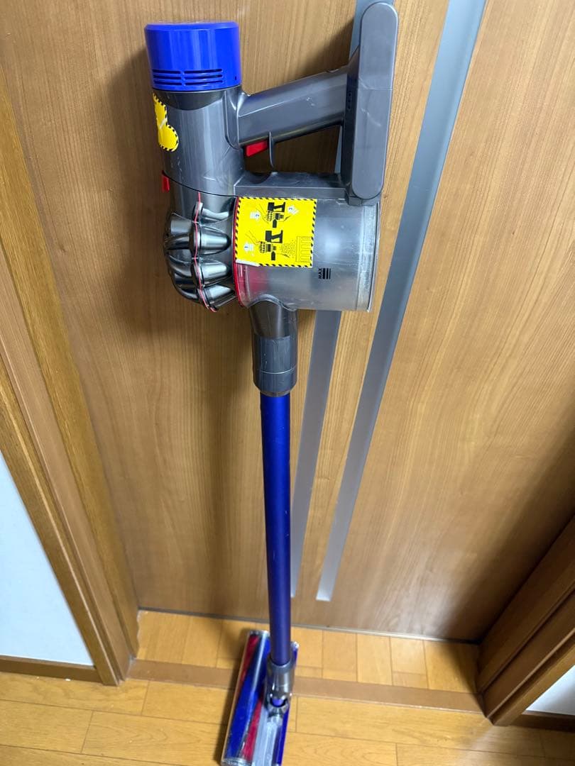 Dyson Vシリーズ スティッククリーナー 本体と付属品3セット(ジャンク品)