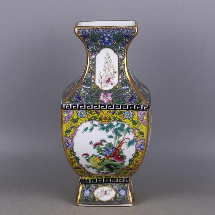 大清雍正琺瑯彩花鳥紋四方瓶 景徳鎮 陶磁器 装飾品 現代工芸品 美術品 置物