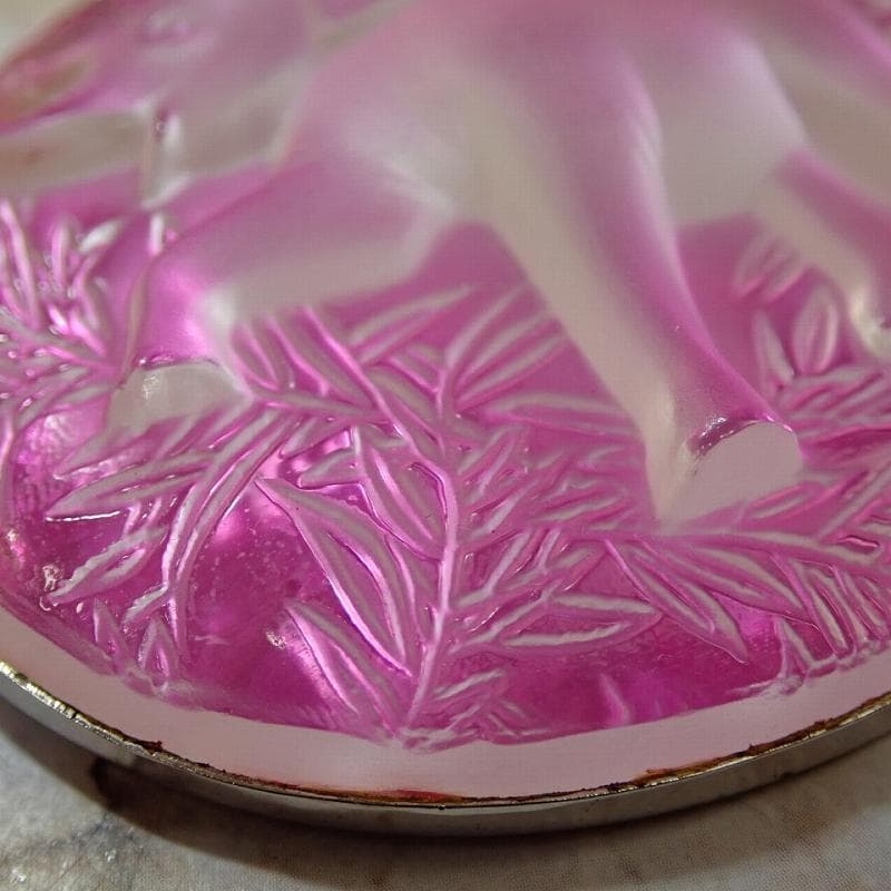 RU-6042　ラリック　LALIQUE ブローチ　(ピンク)