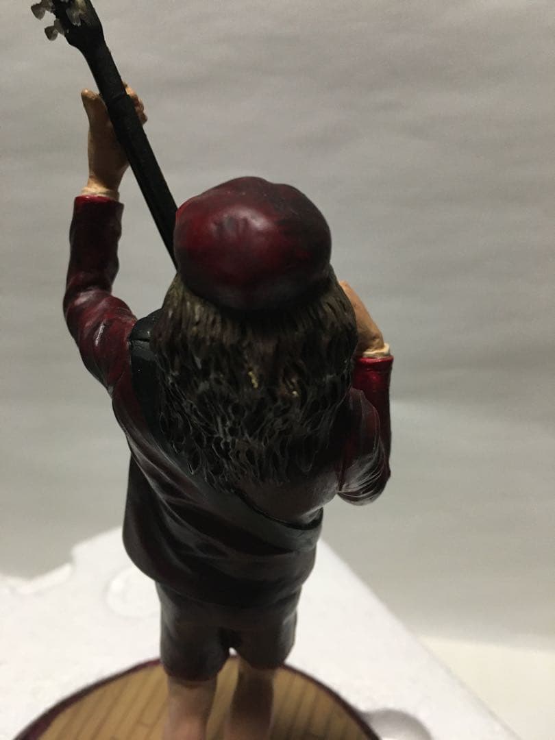 【難あり】【希少フィギュア】AC/DC アンガス・ヤング ギターヒーロー