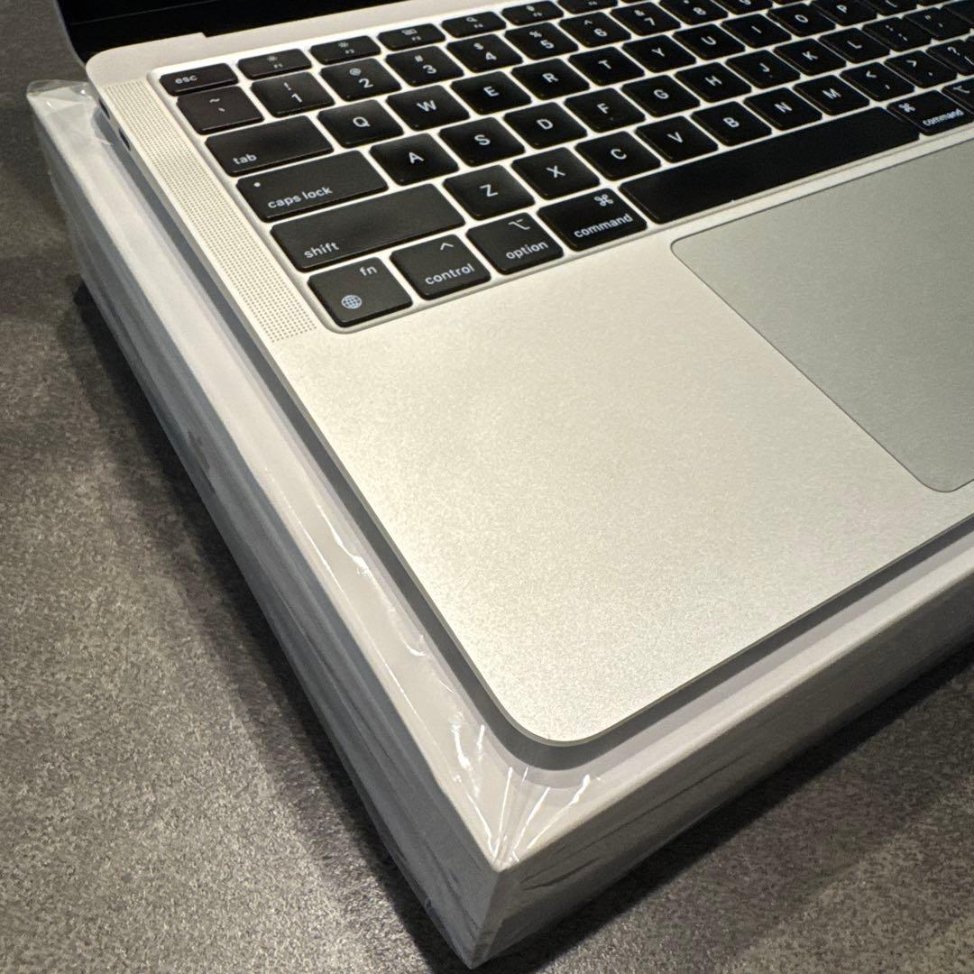M1 MacBook Air 13インチ 16GB 2TB USキーボード