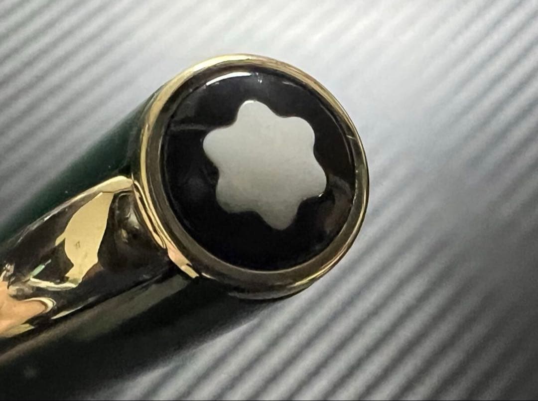 極美品 モンブラン ジェネレーション 万年筆 オリーブグリーン F 細字