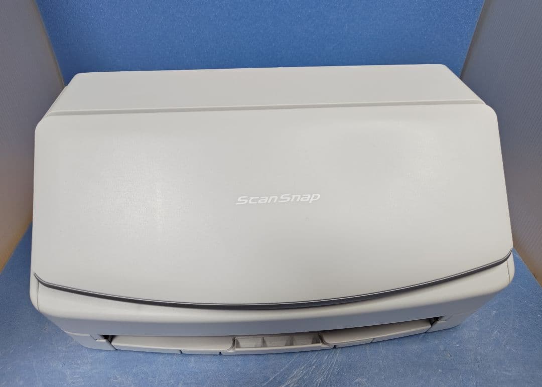 たまった書類を一気にスキャン 富士通 ScanSnap iX1500（白）