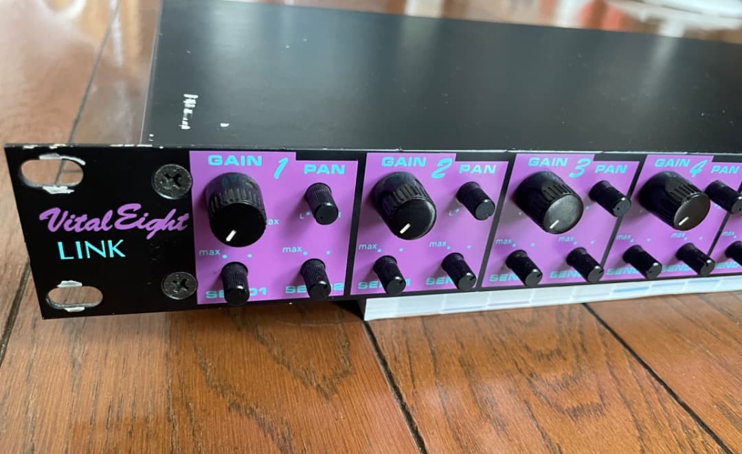 VITAL AUDIO/ Vital Eight 　8chラインミキサー 中古