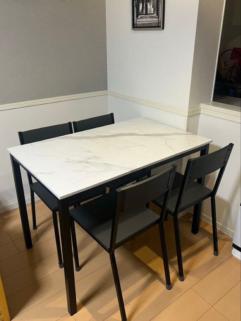 ★最終値下げ★ダイニングテーブル 大理石風 ホワイト ロウヤ