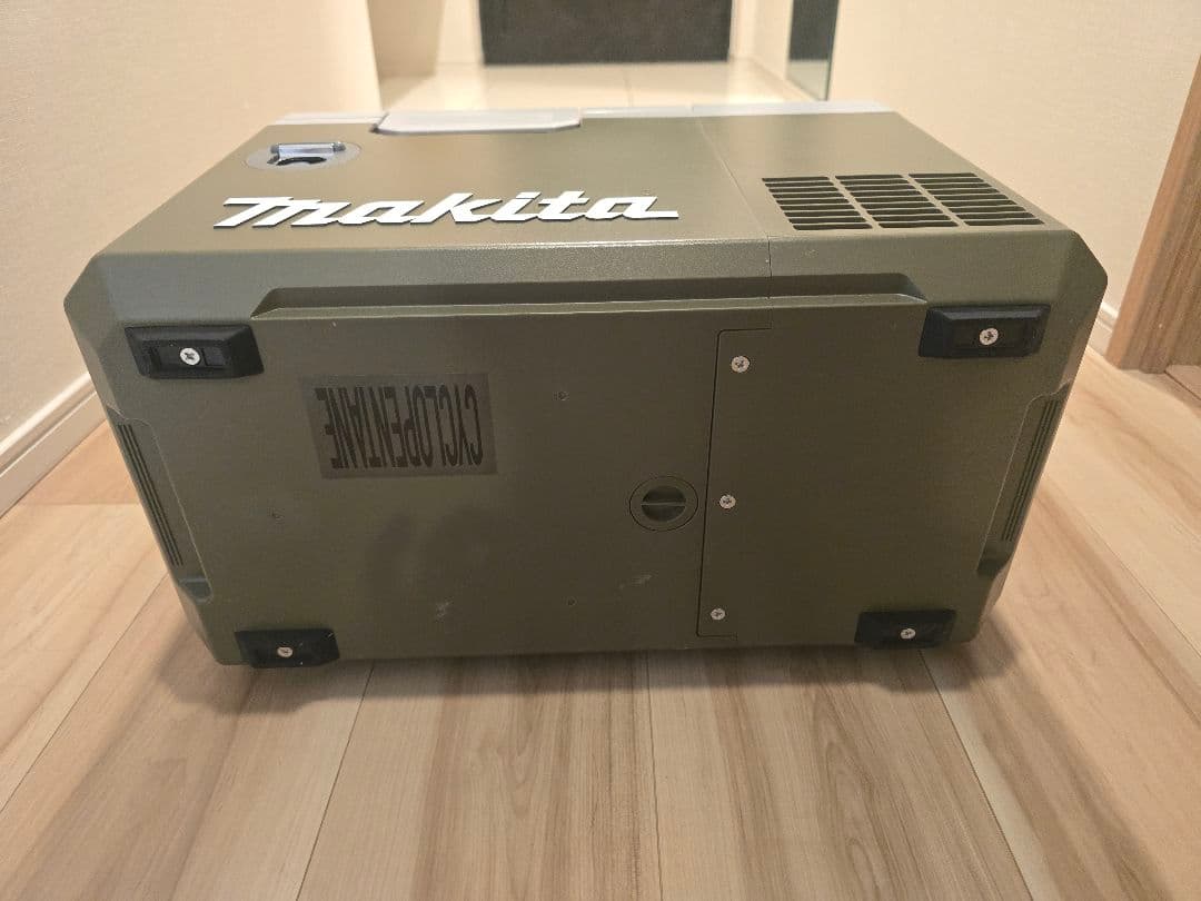 マキタ　冷温庫　CW003G