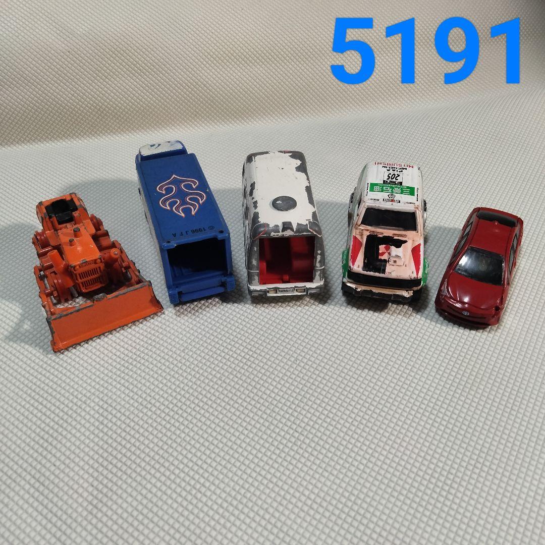 5191 ジャンクミニカー 部品取り トミカ 日産 救急車 日本製含む５台セット