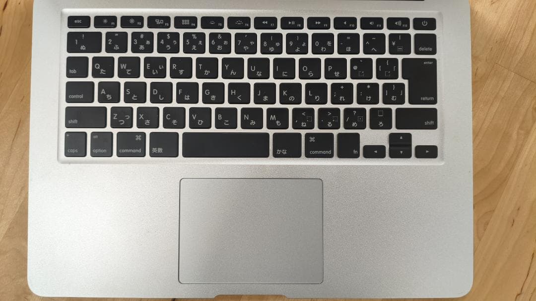 MacBook Air 13インチ Early 2015