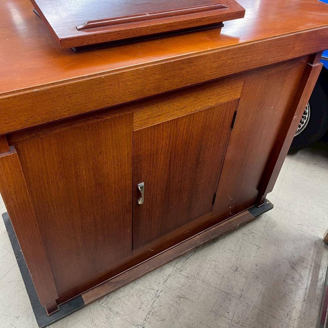 K◆ 中古 講壇 教会家具 教会用品 説教台 講演台 講義台 宗教 木製