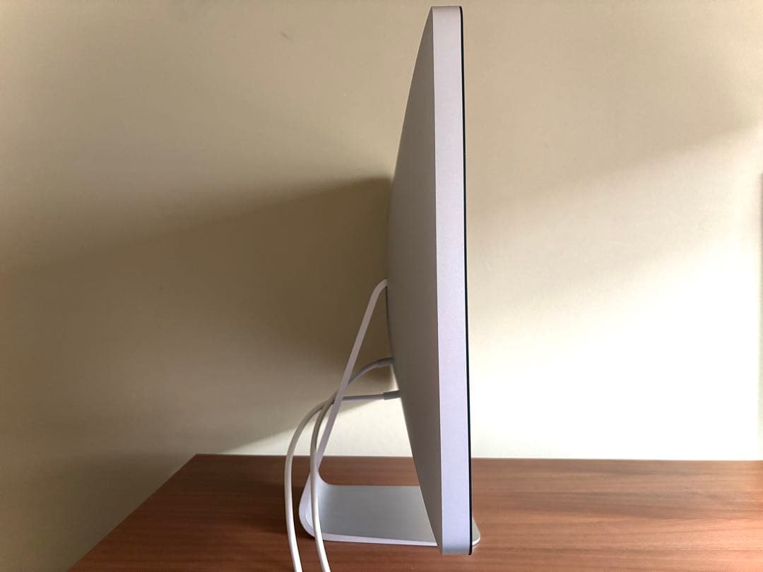 ディスプレイ・モニター本体 Apple Thunderbolt Display 27-inch