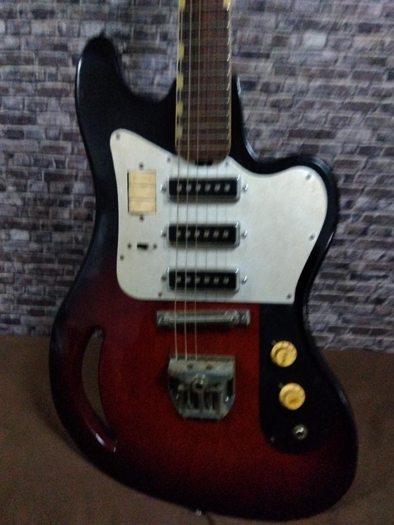 TEISCO TG-64　ビザール　ギター