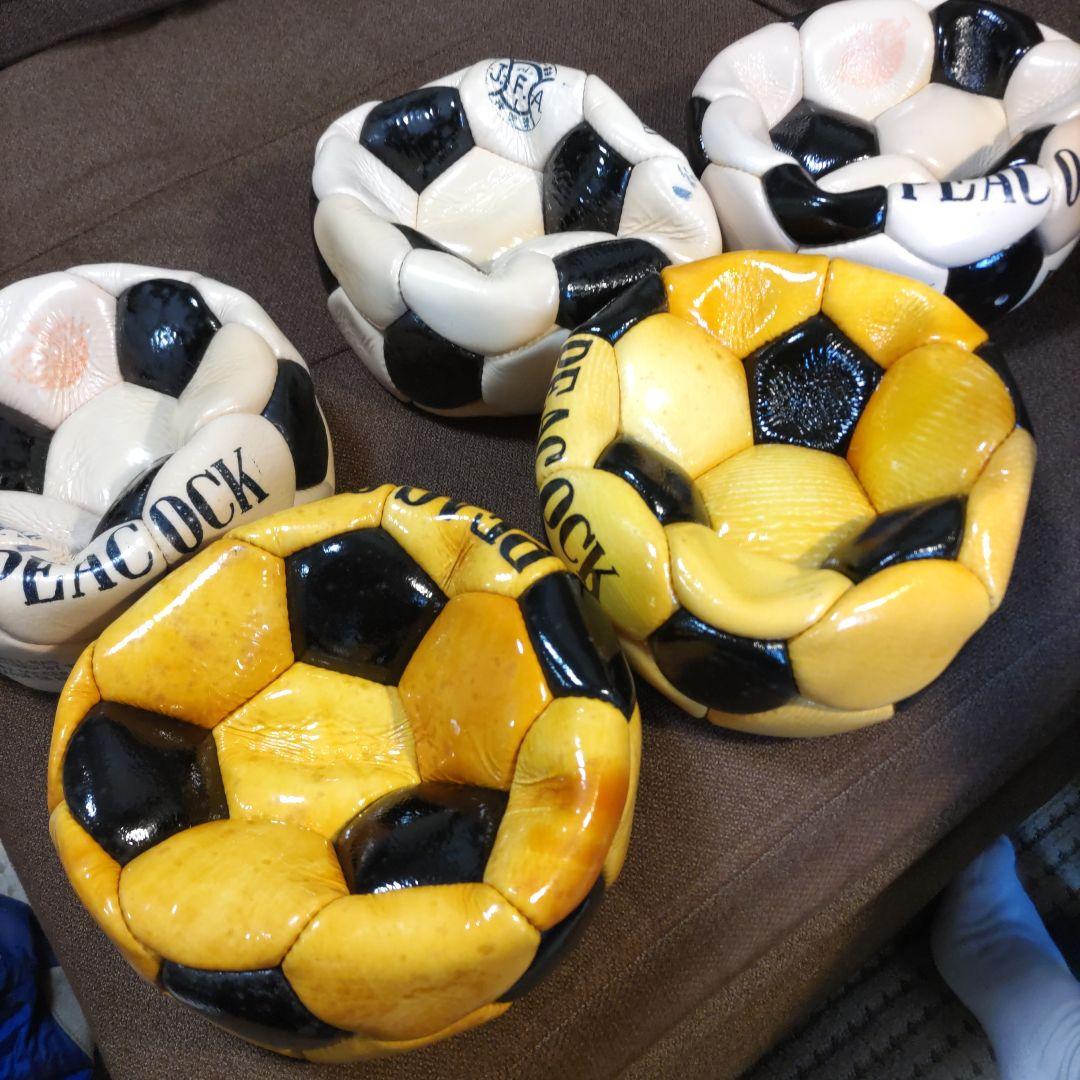 YOTAROU1971様宛　ピ−コック製　サッカーボール2球セット