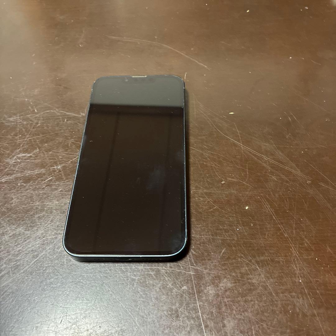Apple iPhone 13 本体