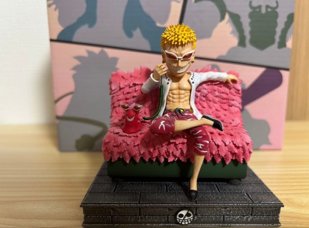 ドフラミンゴ　フィギュア　A+Studio